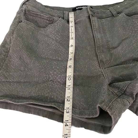 Express Gray Denim Shorts Stretch Super high Rise Shortie Size 14 - Picture 9 of 9